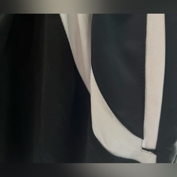 Short - Picture 3 of 11